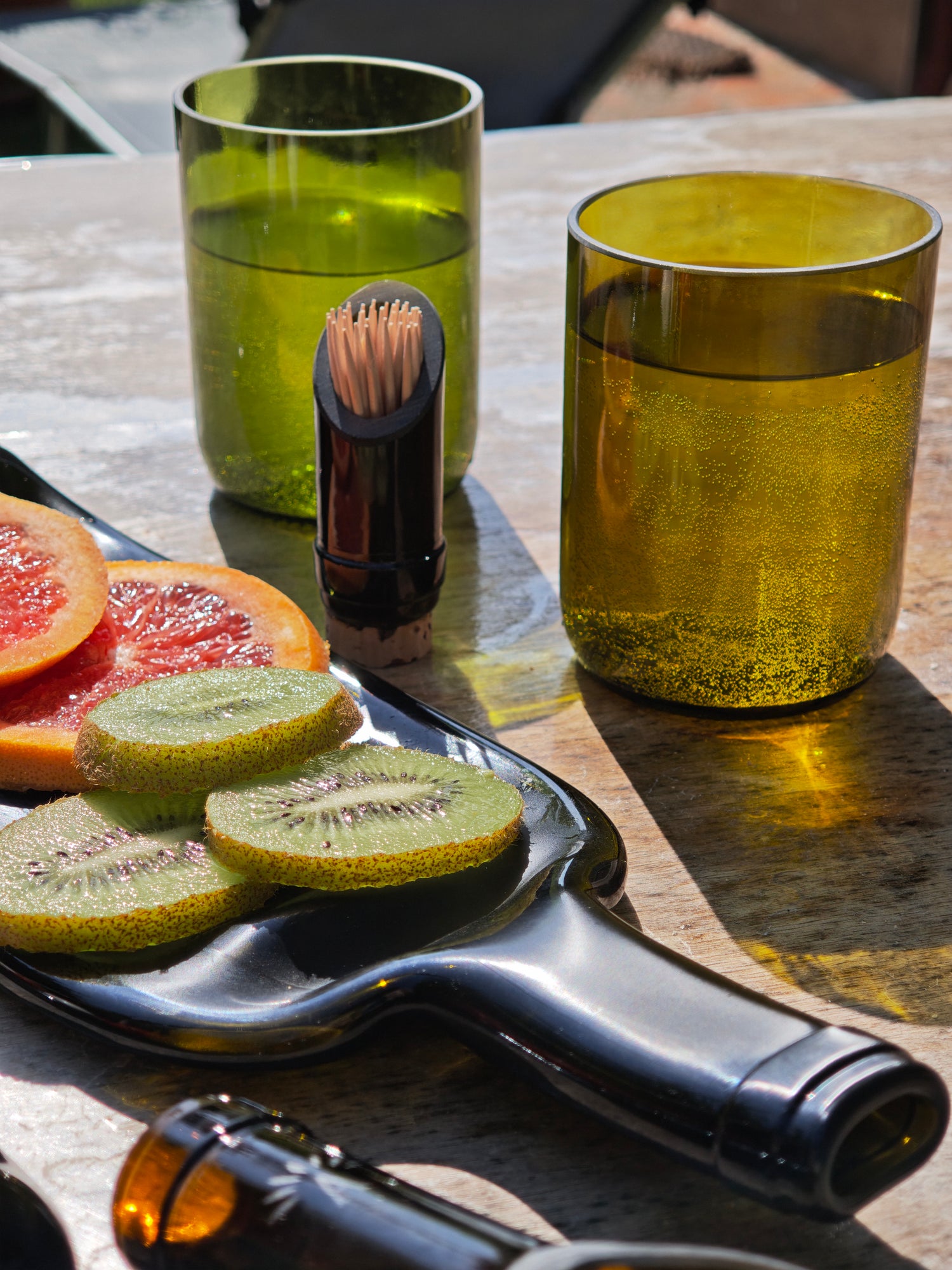 Tray | Crushed wine bottle