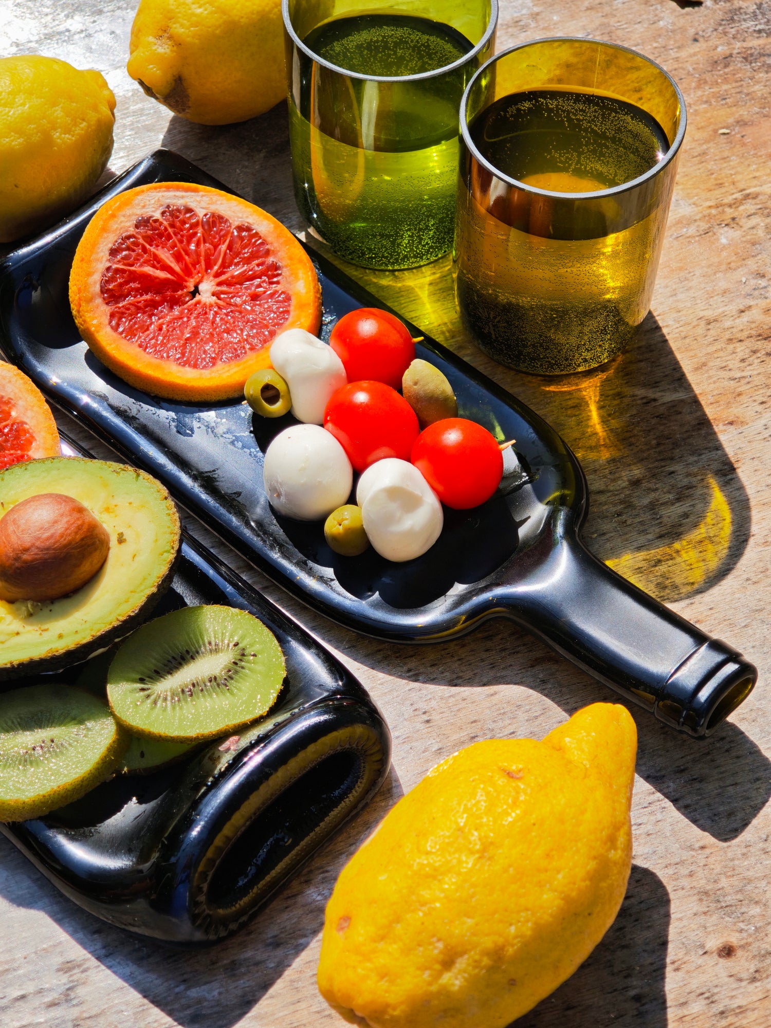 Tray | Crushed wine bottle