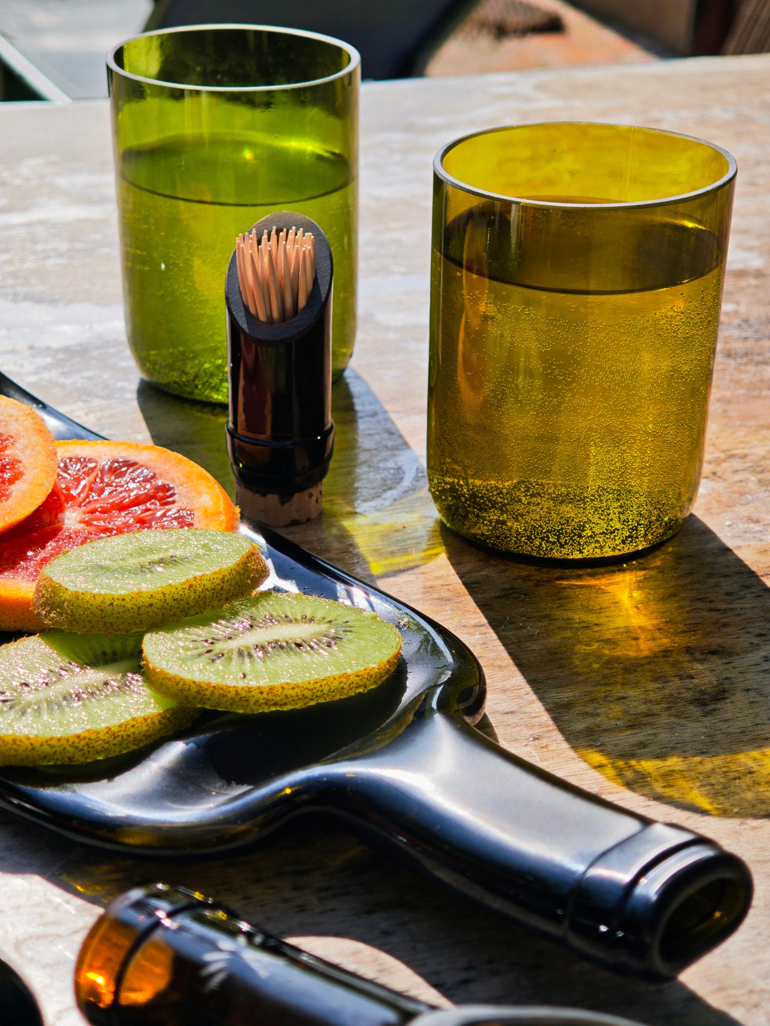 Tray | Crushed wine bottle