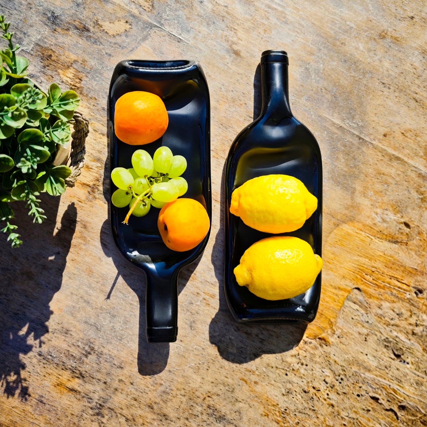 Tray | Crushed wine bottle