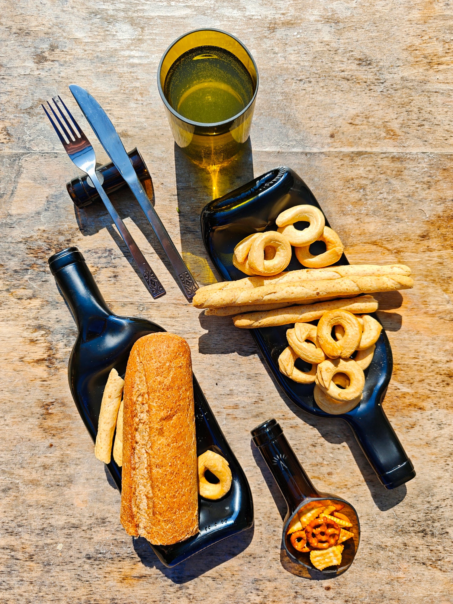 Tray | Crushed wine bottle