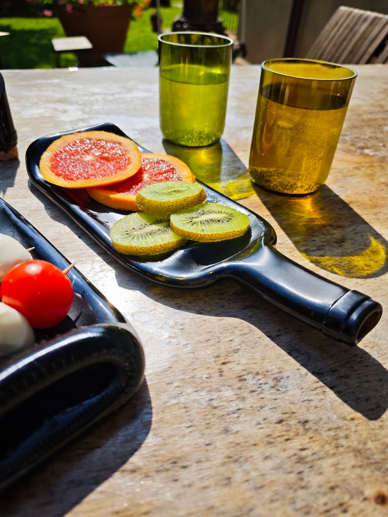 Tray | Crushed wine bottle