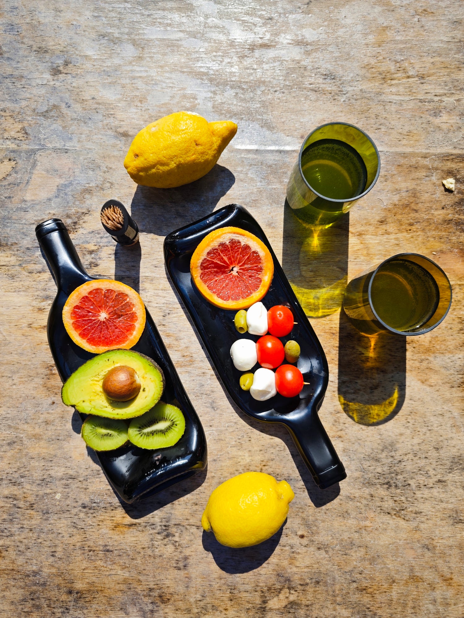 Tray | Crushed wine bottle