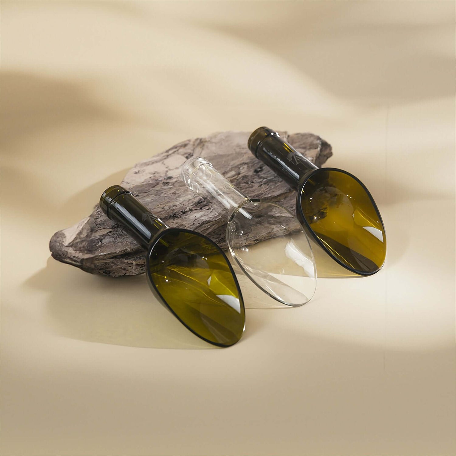 Cucchiai per finger food in vetro riciclato